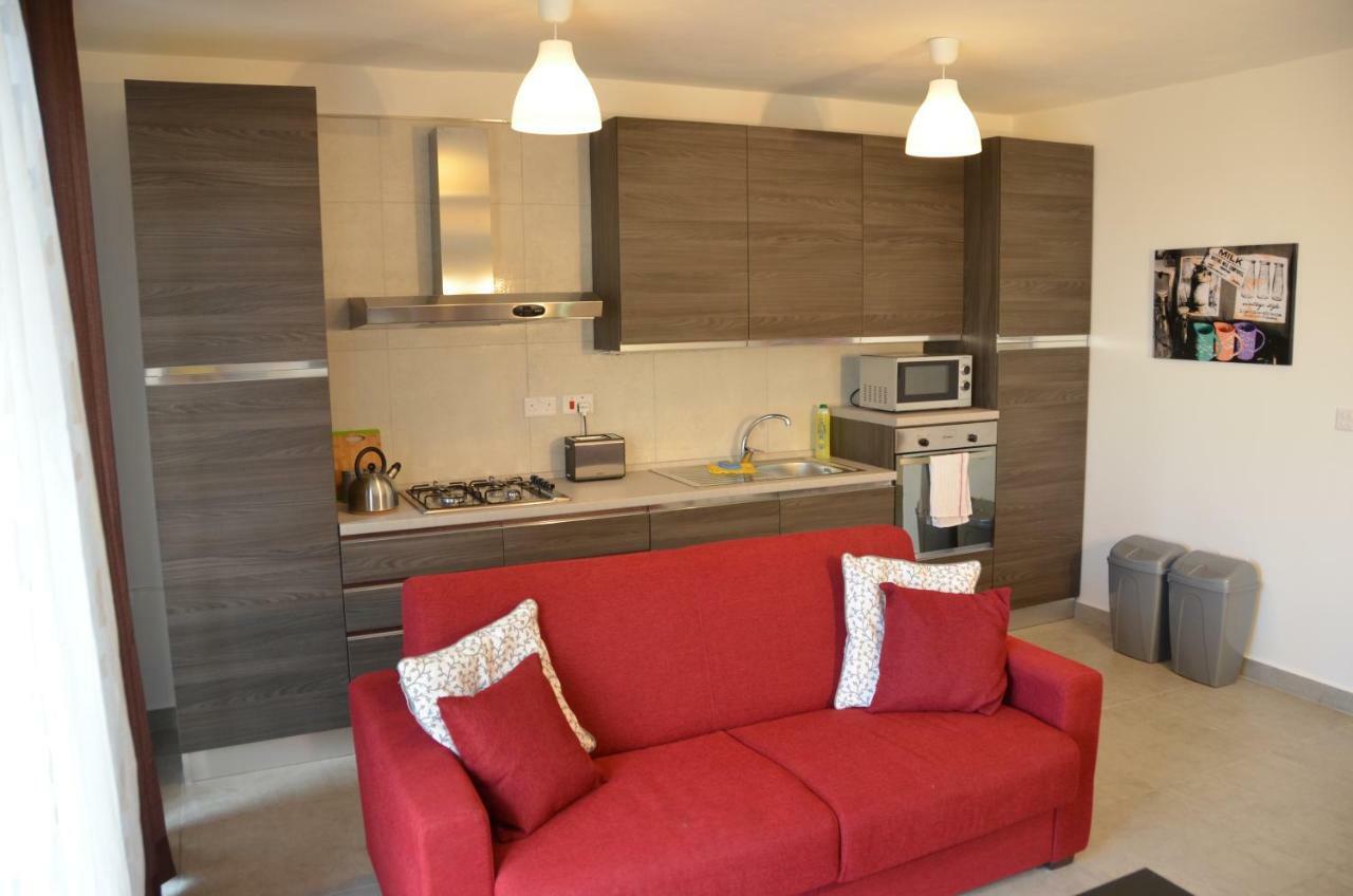 Pilgrim'S Rest Apartments Gżira Kültér fotó