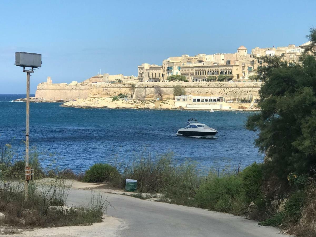 Pilgrim'S Rest Apartments Gżira Kültér fotó