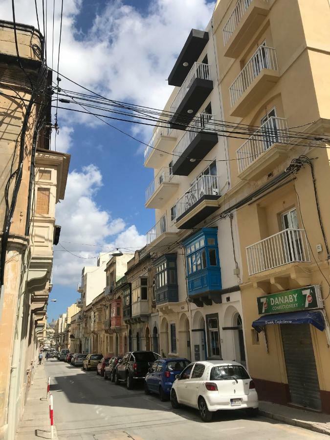 Pilgrim'S Rest Apartments Gżira Kültér fotó