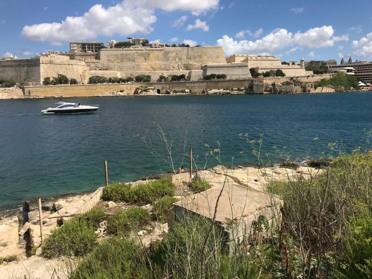 Pilgrim'S Rest Apartments Gżira Kültér fotó