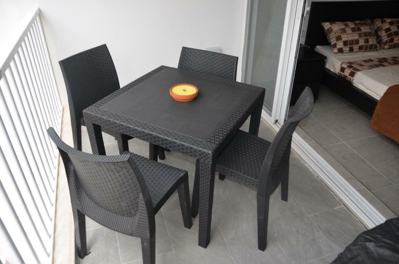 Pilgrim'S Rest Apartments Gżira Kültér fotó